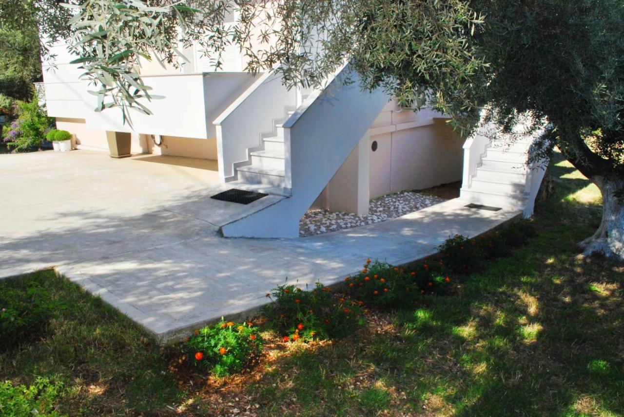 Q Luxury Rooms Paleros Εξωτερικό φωτογραφία