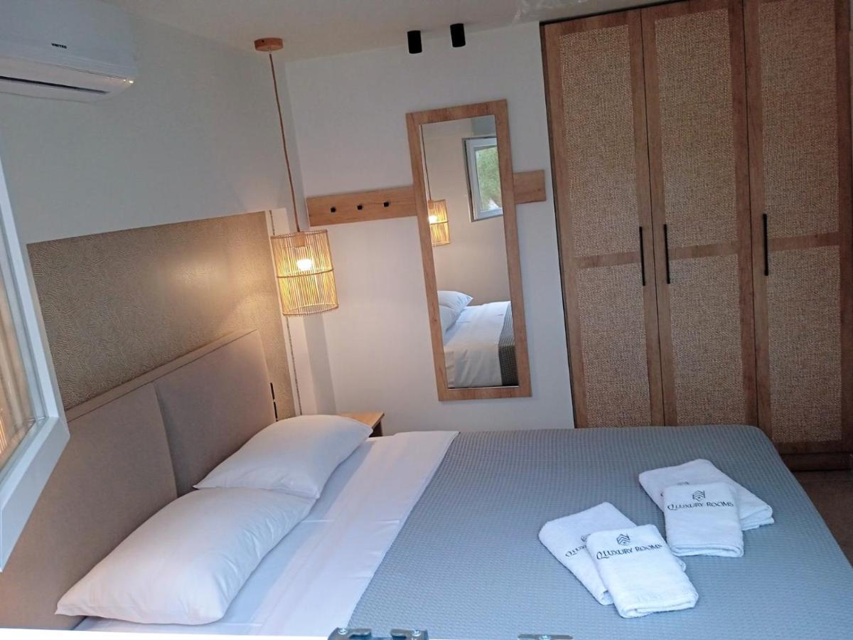 Q Luxury Rooms Paleros Εξωτερικό φωτογραφία